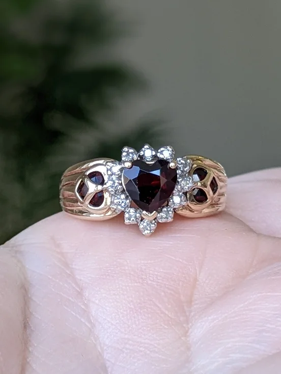 Antique 10K Gold Heart Cut Garnet Ring with Diamond Halo - Picture 4 of 14